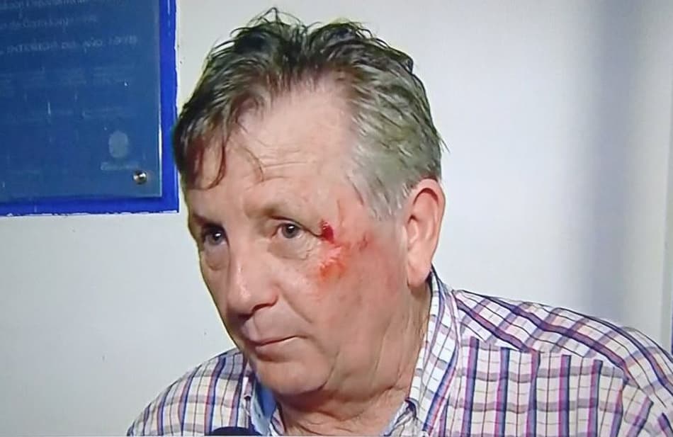 Presidente de time uruguaio é agredido em confusão pós-jogo