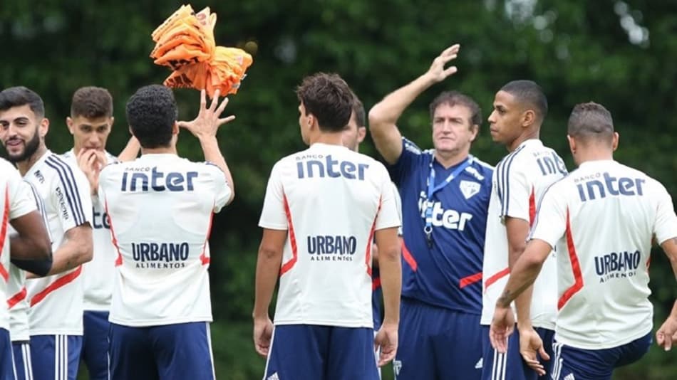 Alexandre Pato e Anderson Martins desfalcam treino do São Paulo