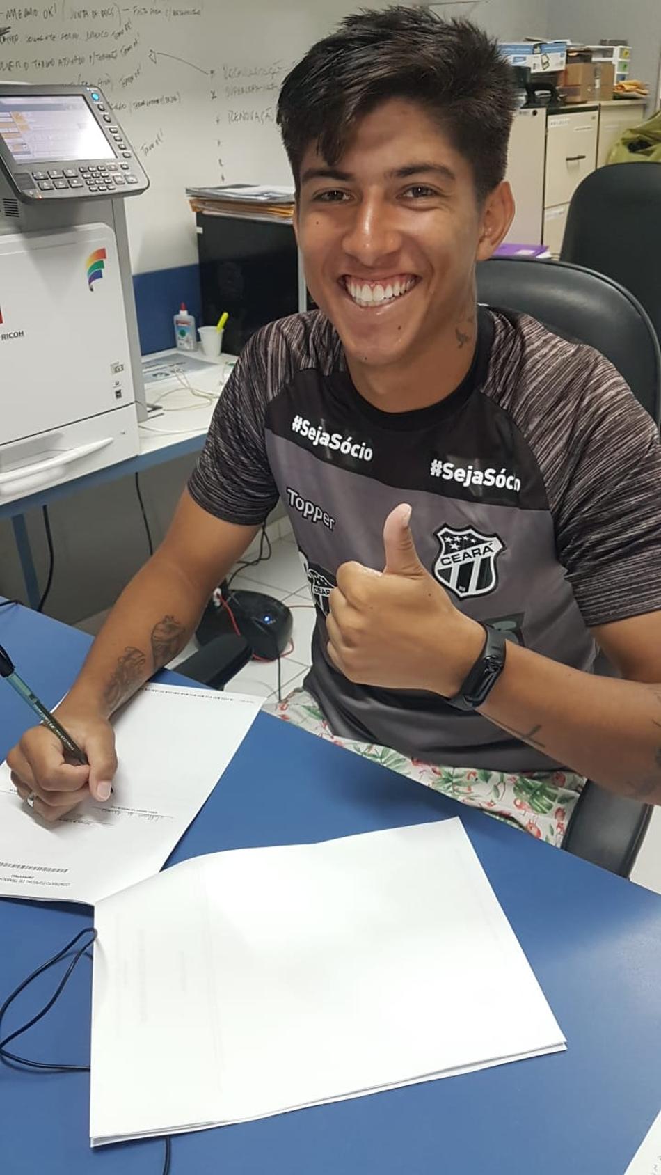 Ceará acerta com revelação do futebol gaúcho