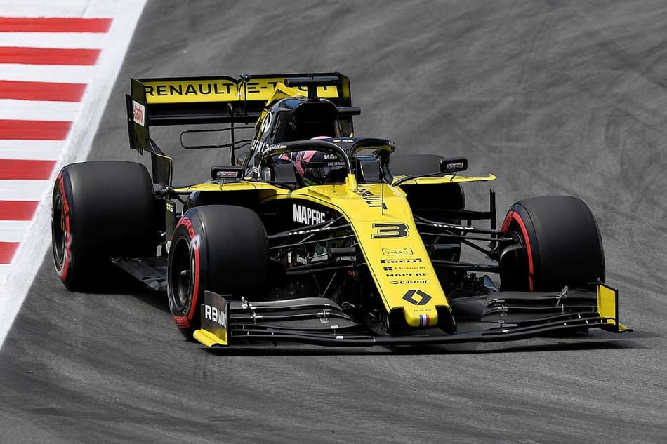 Ricciardo diz que Renault não encontrou grandes melhorias no chassi 2019