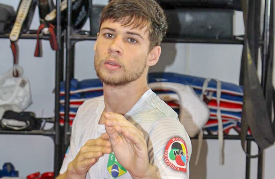 Embalado, carateca Rafael Nascimento mira título na Turquia