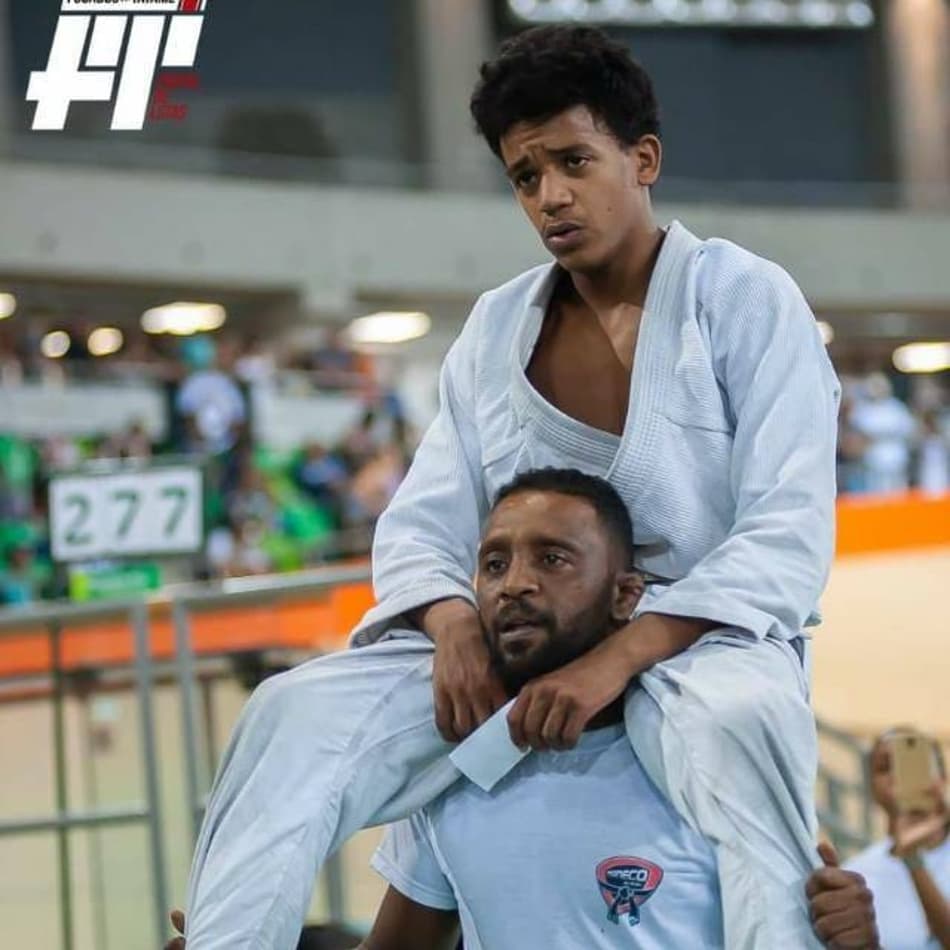 Professor morto no Rio de Janeiro nesta terça-feira participava de competições de Jiu-Jitsu (Foto: Focados no Tatame)