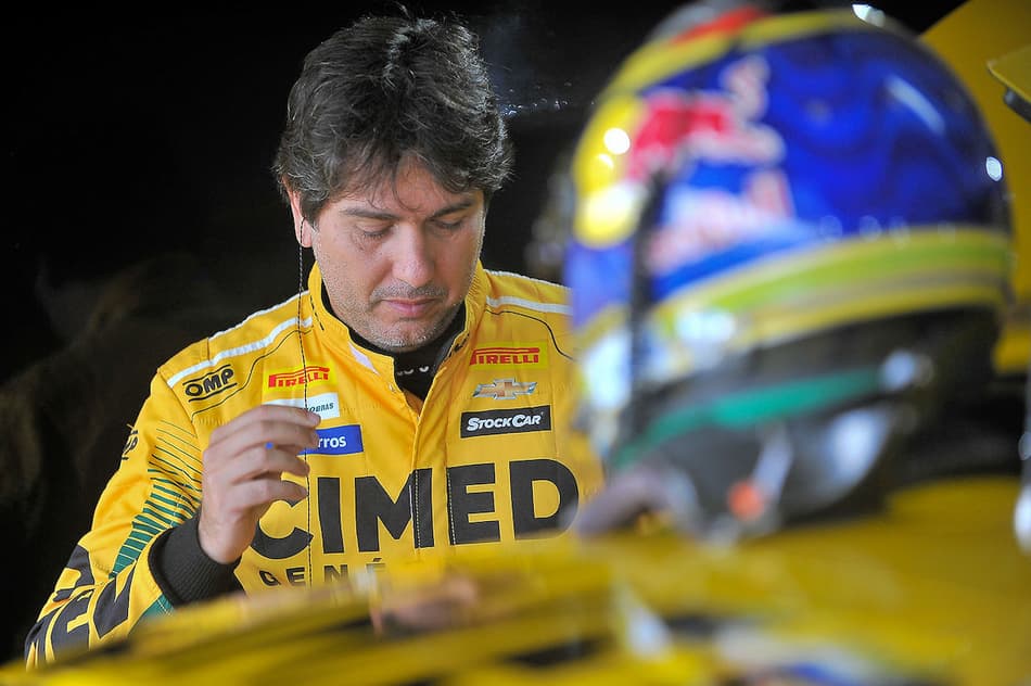 Cacá apenas 0,05s do Q3: "Problema é a velocidade de reta com pneus novos"