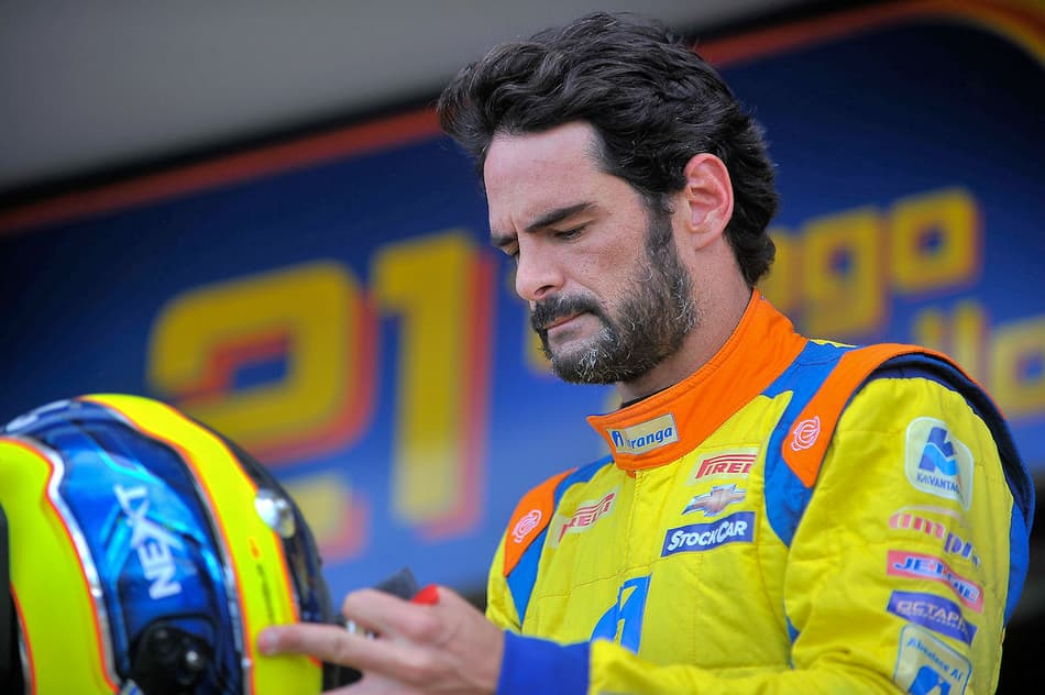 Stock Car: Liminar suspende temporariamente punições e Camilo recupera vitória até julgamento