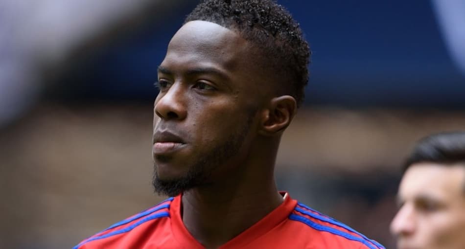 Na MLS, jogador descobre que pai faleceu na saída do gramado