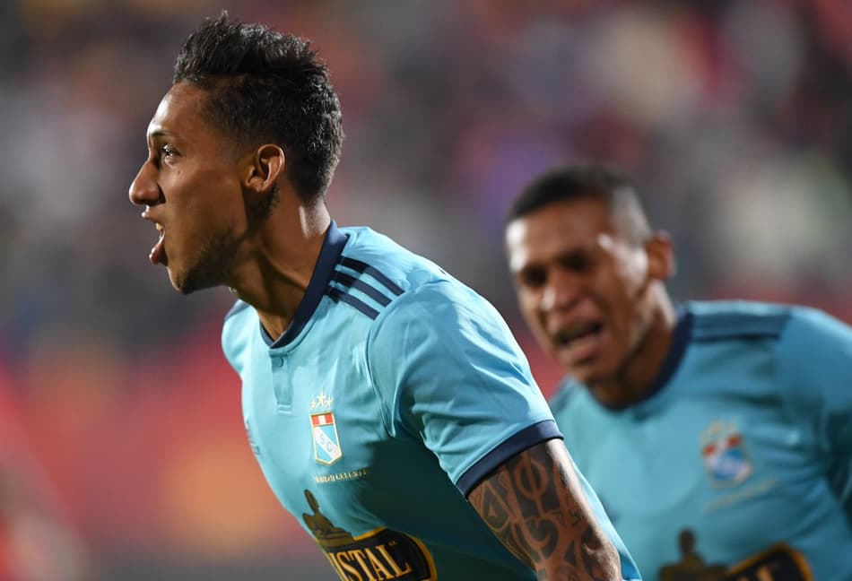 De maneira categórica, Sporting Cristal leva a melhor contra o Unión Española