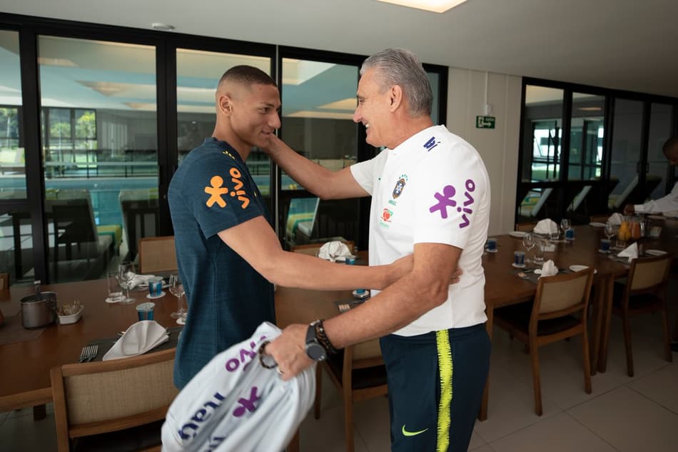 Seleção Brasileira começa a chegar na Granja para sua preparação