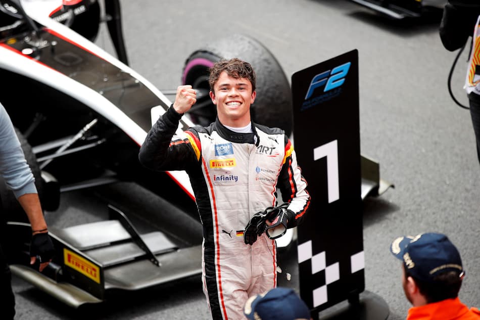 Nyck De Vries vence a corrida de sábado na França