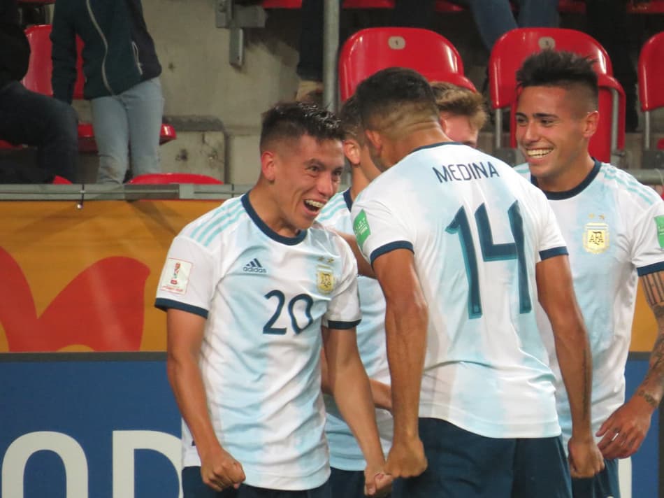 Mundial Sub-20: Argentina massacra a África do Sul