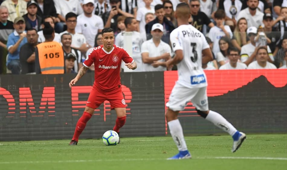 Internacional x Santos: prováveis times, onde ver e desfalques