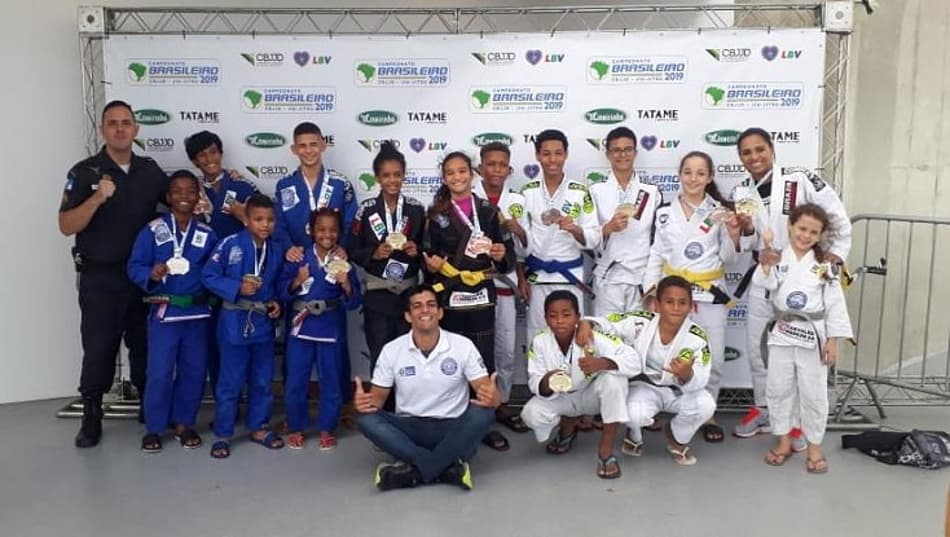Geração UPP brilha no Brasileiro da CBJJD e garante bons resultados