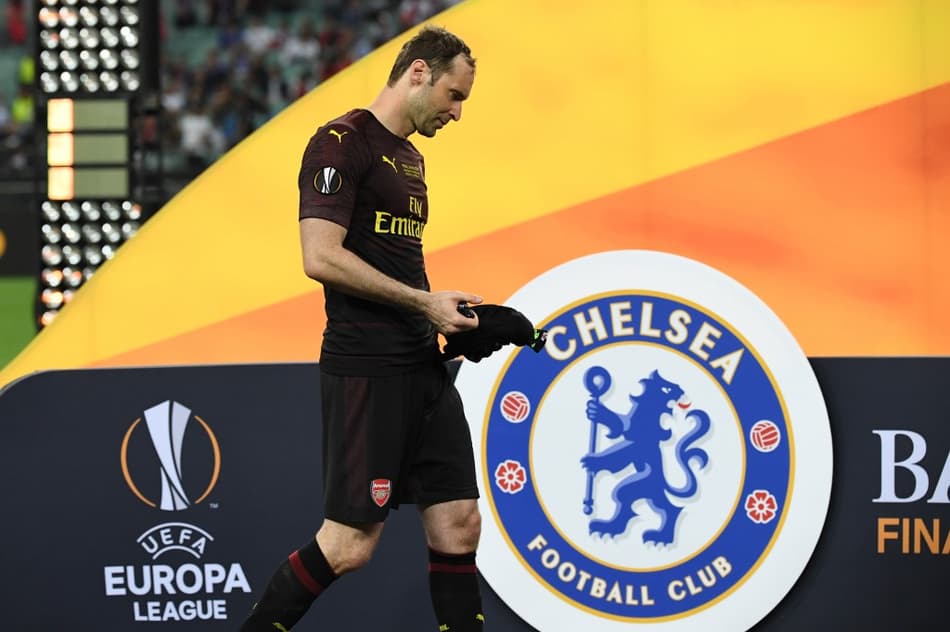Cech fala sobre derrota e último jogo como profissional: ‘Estou orgulhoso’