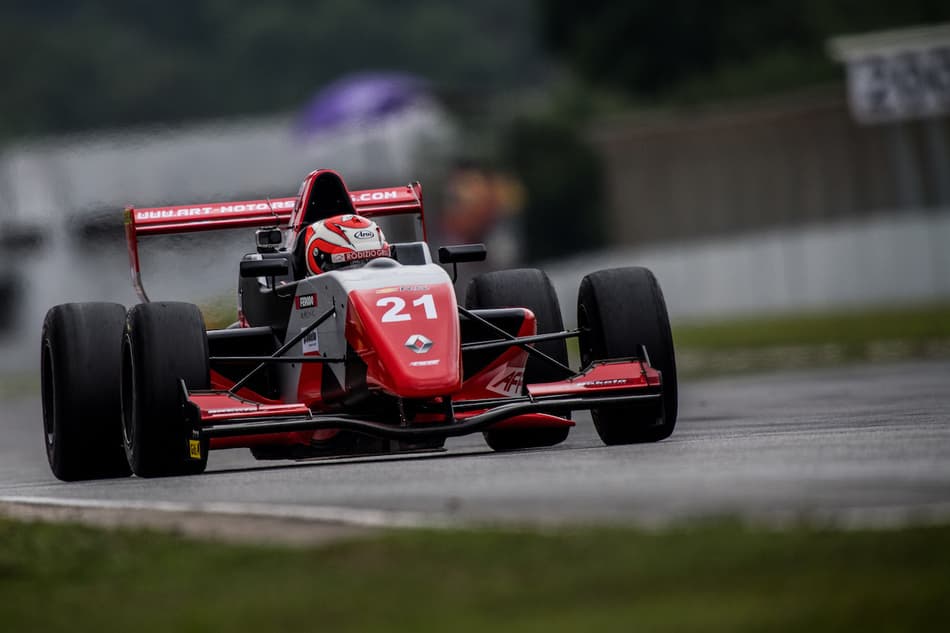 Bruno Carneiro regressa à Asia Racing Team para a segunda prova do asiático de F-Renault