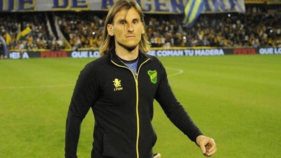 Em meio a imbróglio com Holán, Independiente adia anúncio de nome