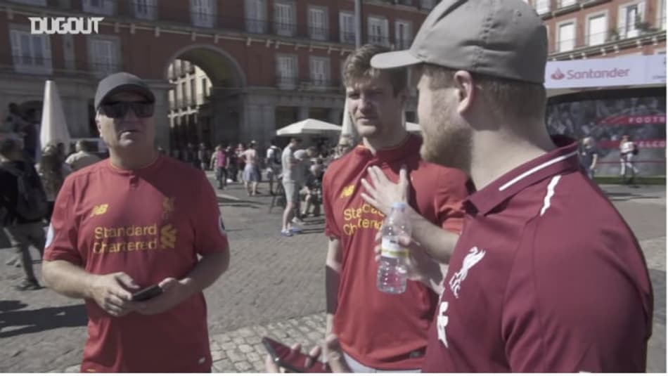 VÍDEO: Torcedores de Liverpool chegam em Madrid para final da Liga