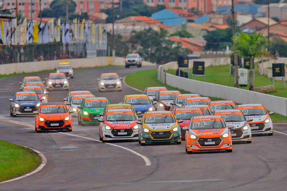 Copa HB20: Beto Monteiro vence de ponta a ponta em Goiânia