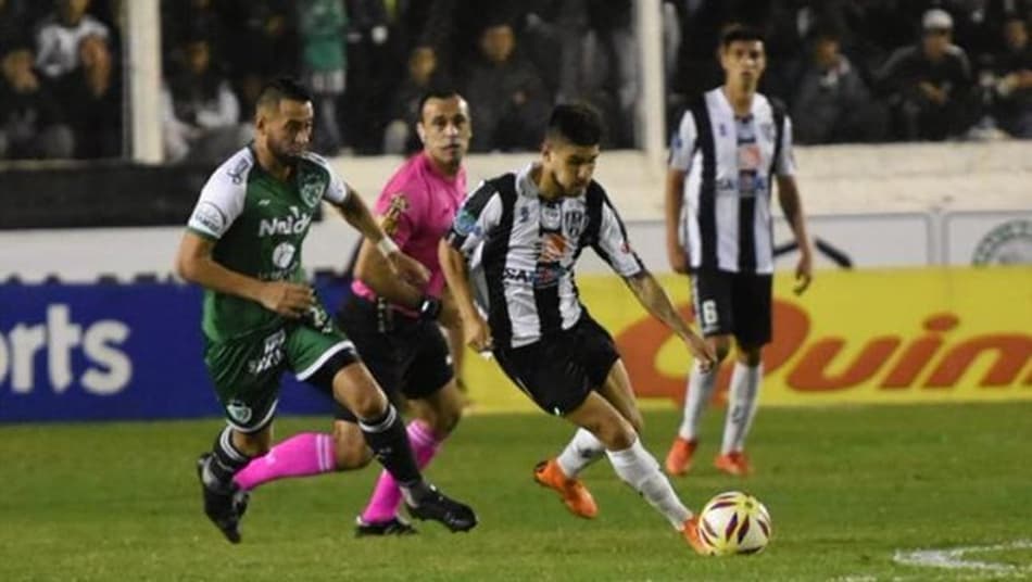 Central Córdoba e Sarmiento empatam na ida da final da B Nacional