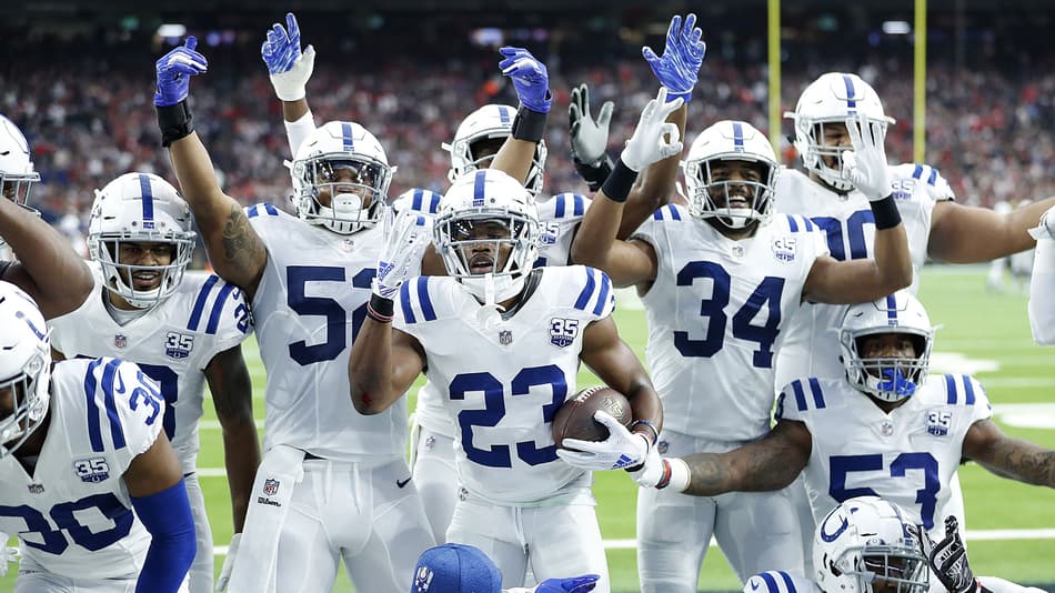 Indianapolis Colts é o primeiro time a reabrir seu CT