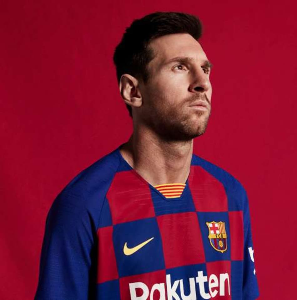Dirigente do Barcelona fala em renovação contratual vitalícia com Messi
