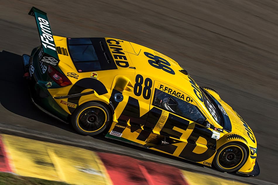 Com 5º e 6º em Londrina, Felipe Fraga sobe no campeonato e encosta nos líderes