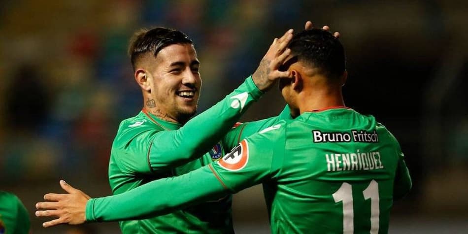 No Chile, equipe avança em copa local com gol antológico