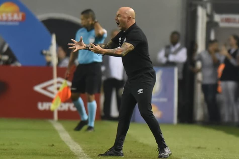 Sampaoli festeja a ponta do BR: ‘Nunca imaginei que isso aconteceria’