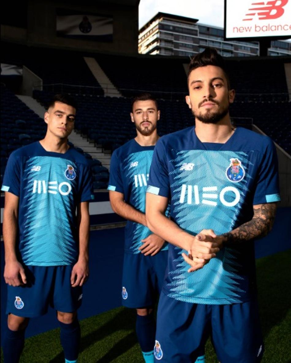 Porto e Galatasaray têm novas camisas reveladas; confira imagens