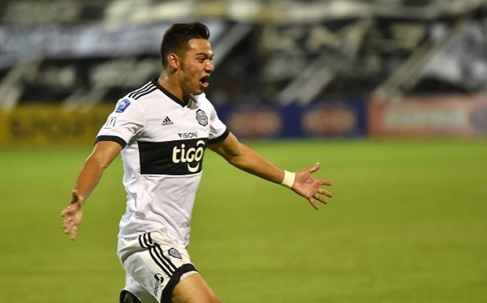 Atacante paraguaio deve reforçar o Olimpia no próximo semestre