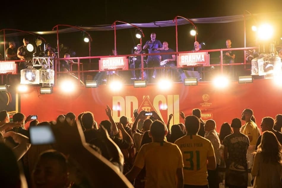 Evento da Conmebol reúne fãs para ver jogos do Brasil na Copa América