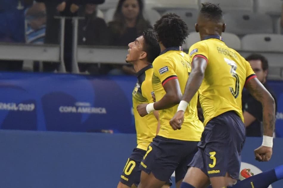 Equador x Japão