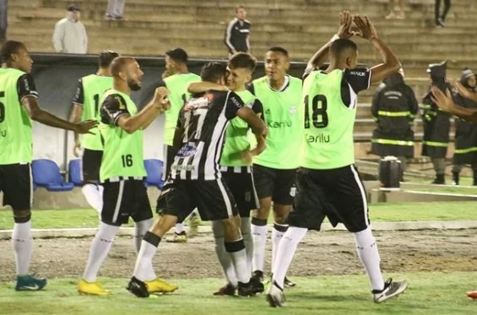 Treze 'frustra' planos do Santa Cruz assumir a ponta na Série C