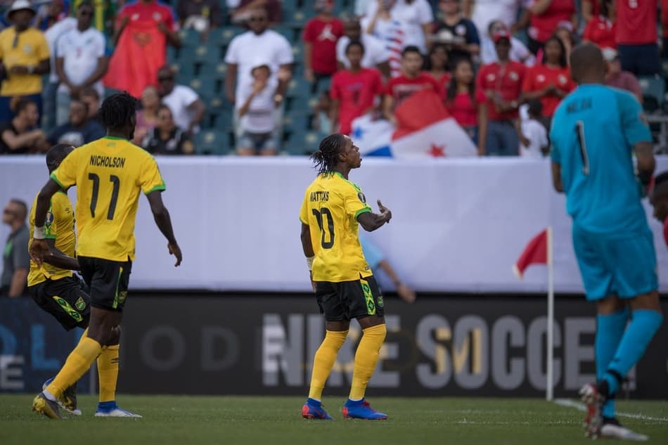 Copa Ouro: Com gol de pênalti, Jamaica elimina Panamá e está na semifinal