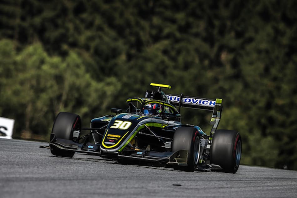 F-3: Felipe Drugovich fez nove ultrapassagens e foi competitivo na 2ª prova na Áustria