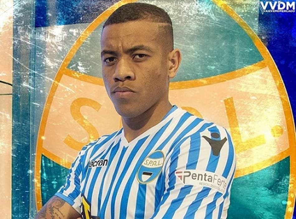 Zagueiro brasileiro chega ao SPAL e visa confronto com CR7: 'Motivado'