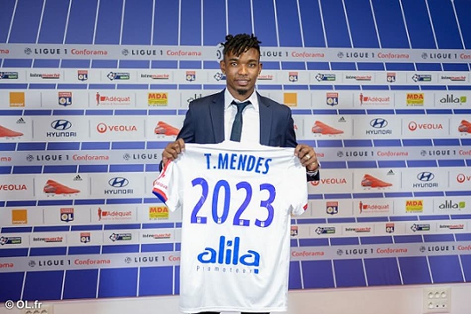 Thiago Mendes é apresentado no Lyon: 'Dos melhores times do mundo'