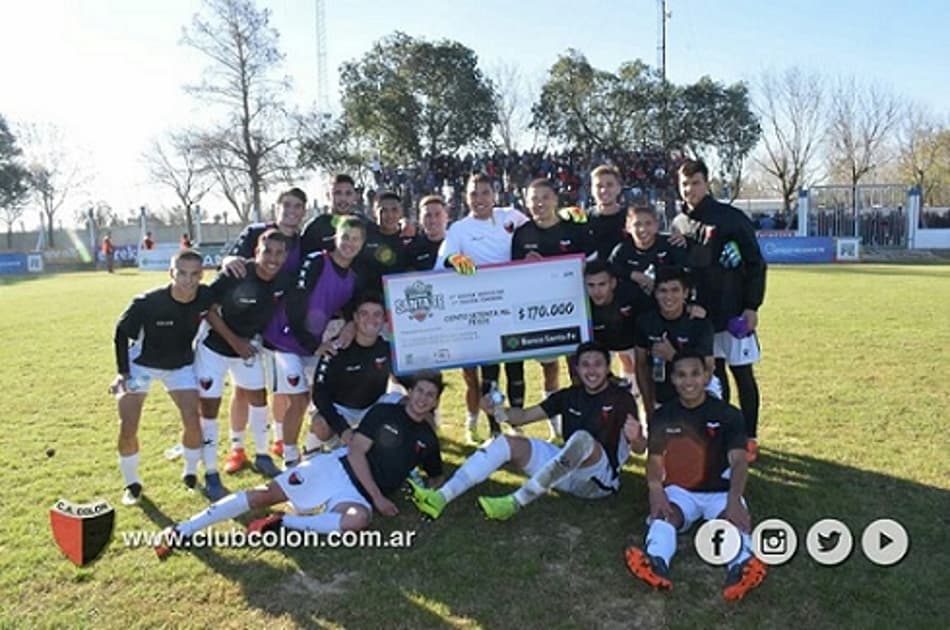 Colón avança às quartas de final da Copa Santa Fe