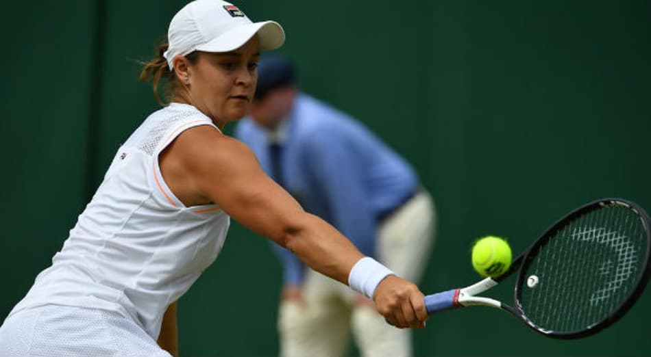 Australiana defende o topo em Toronto. Cé sobe no ranking