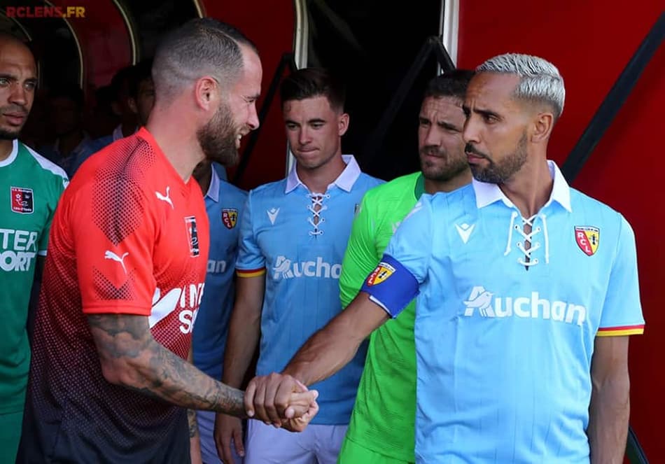 Racing Club de Lens lança camisa inspirada em peça usada após a 1ª Guerra Mundial