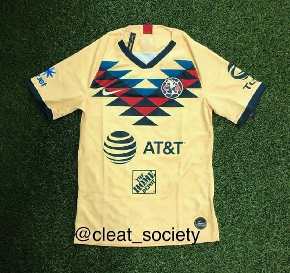 América-MEX já lançou neste ano camisa em tributo ao eterno Chaves. Agora, terá releitura dos anos 90