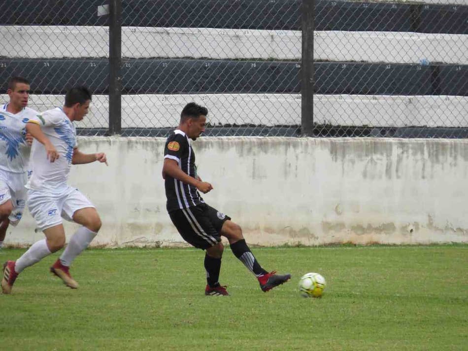 Artilheiro da Segunda Divisão destaca amadurecimento do Amparo