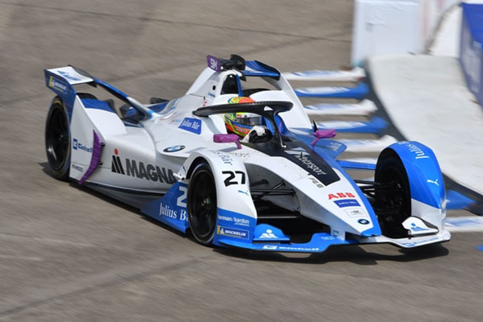 Sims é o mais rápido na primeira sessão de treinos livres em Nova York