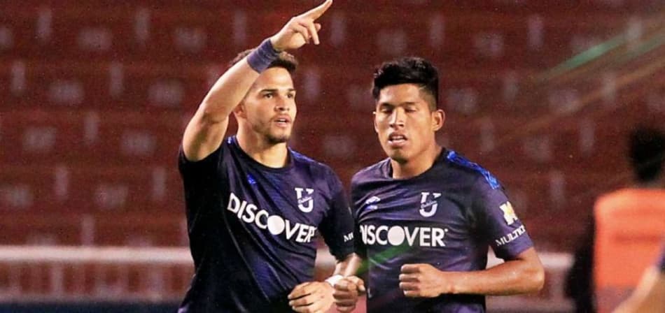 Universidad Católica goleia LDU, fora de casa, e assume liderança no Equador