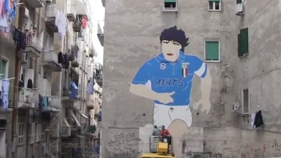 Maradona mural em Nápoles