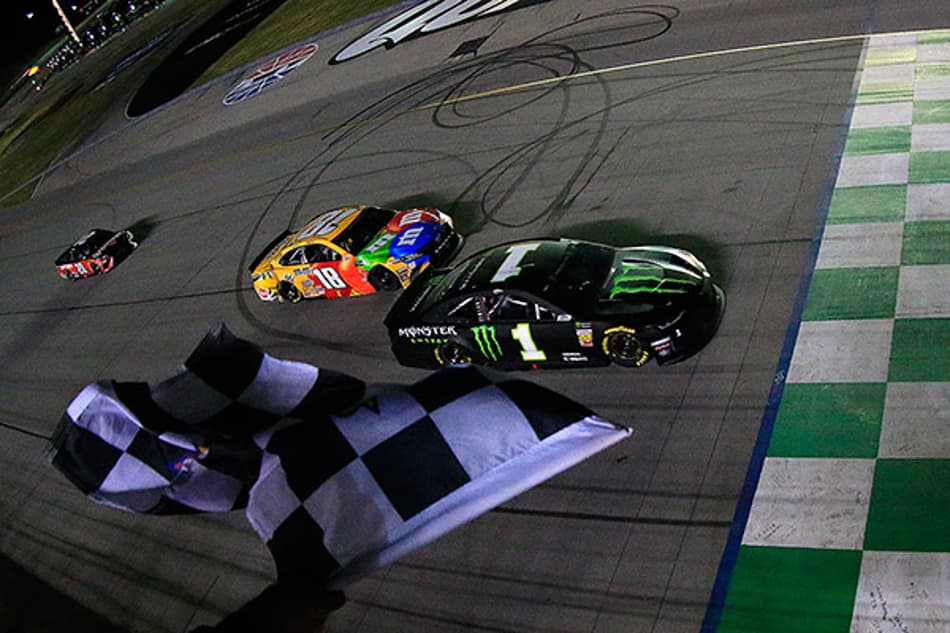 NASCAR: Kurt Busch vence duelo com irmão para vencer no Kentucky