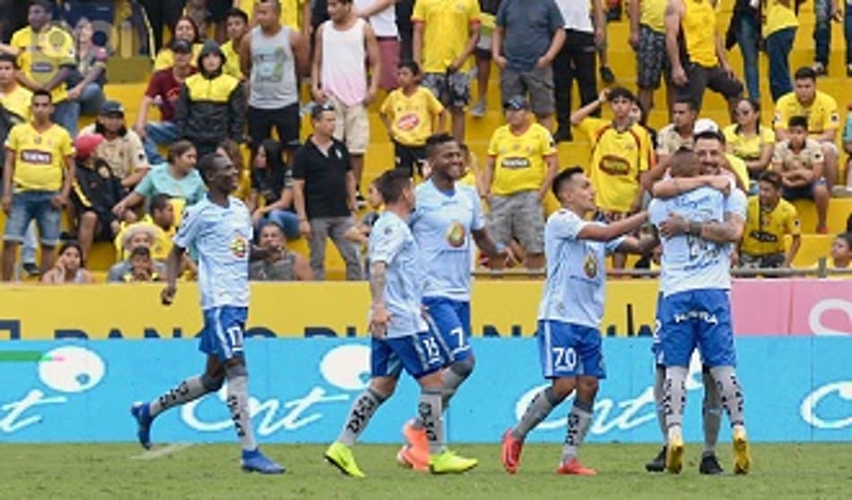 Macará vence Barcelona de Guayaquil e pula para a ponta no Equador