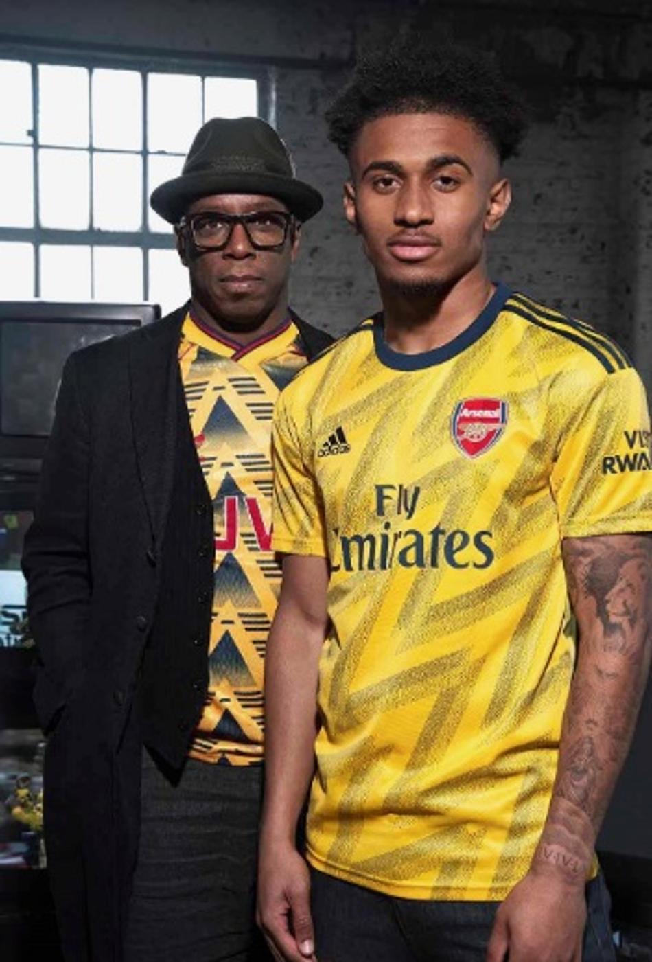 Ícone dos anos 90 de volta: Arsenal lança camisa ‘Bruised Banana’ versão 2.0