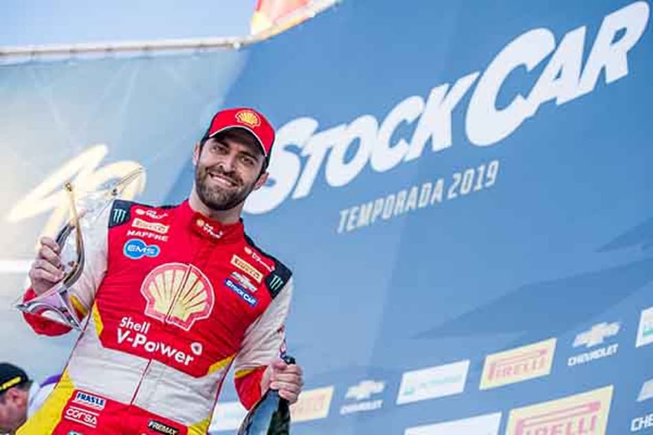 Shell leva Átila Abreu ao pódio em Santa Cruz do Sul e coloca três pilotos entre os seis primeiros na prova 1