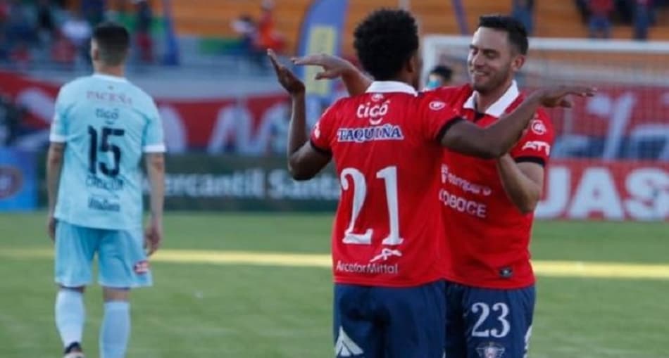 Jorge Wilstermann vence Bolívar e assume ponta isolada do Clausura boliviano
