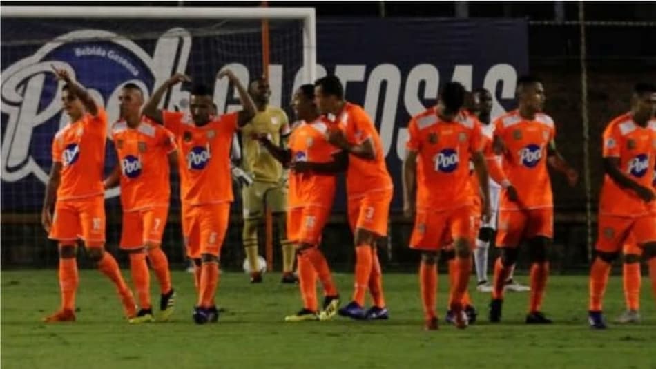 Envigado goleia Cúcuta e passa a dividir a liderança da Liga Águila-II