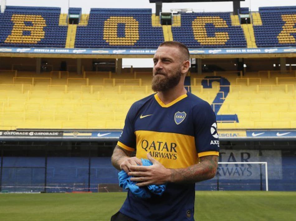 De Rossi pede 100 camisetas com seu nome e número ao Boca Juniors